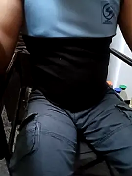 Snapshot of Lawrencedlkk007 chatting on 02-10-26, 11:03 Lawrencedlkk007 online show from 02-10-26, 11:03