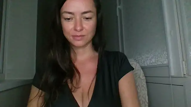 Snapshot of Mia_Salamanka chatting on 07-28-26, 02:13 Mia Salamanka online show from 07-28-26, 02:13
