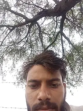 Snapshot of Kaala_Boy chatting on 07-31-26, 01:49 Kaala Boy online show from 07-31-26, 01:49