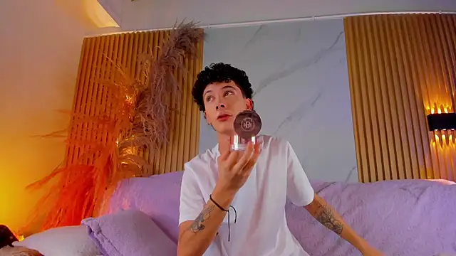 im ethan  online show from 07-24-26, 11:30