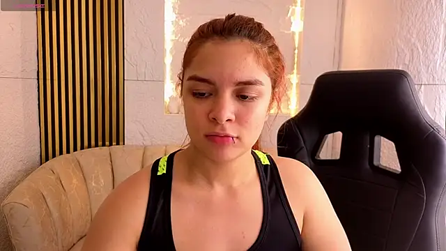 Snapshot of sofia_red_cn chatting on 07-08-26, 01:32 sofia red cn online show from 07-08-26, 01:32