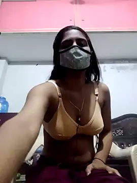 Virgin girl 001 online show from 06-17-26, 05:10