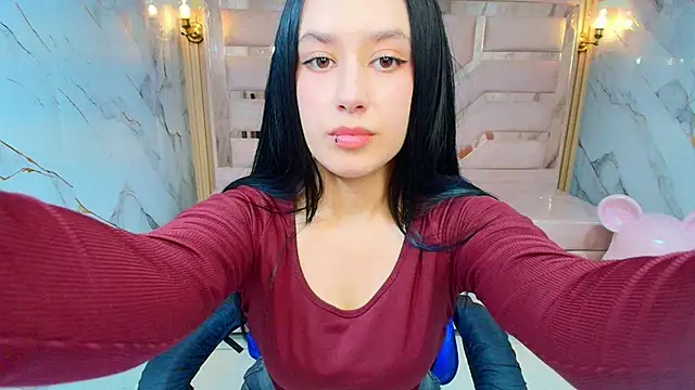 Snapshot of Aleja_r_ chatting on 07-02-26, 07:42 Aleja r online show from 07-02-26, 07:42