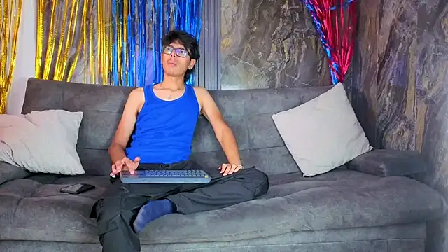 Snapshot of Noha_King chatting on 06-25-26, 08:02 Noha King online show from 06-25-26, 08:02