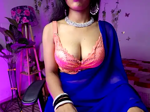 Sizzling queen69 online show from 07-24-26, 02:59