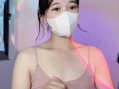 Snapshot of miumiubeauty chatting on 06-27-26, 04:28 miumiubeauty online show from 06-27-26, 04:28