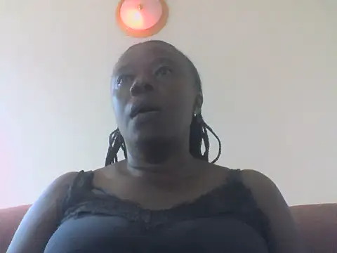 laula3030 online show from 06-30-26, 09:10