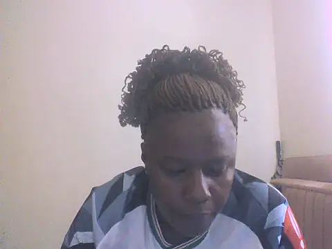 laula3030 online show from 07-18-26, 10:19