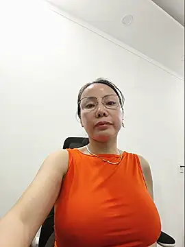 Snapshot of Fanritar chatting on 07-06-26, 01:30 Fanritar online show from 07-06-26, 01:30