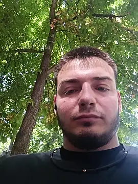 Snapshot of Zevs777s chatting on 06-27-26, 12:22 Zevs777s online show from 06-27-26, 12:22