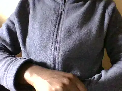 Snapshot of lucyswee chatting on 07-21-26, 05:54 lucyswee online show from 07-21-26, 05:54