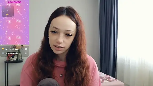 Snapshot of AyeHoney chatting on 07-14-26, 05:45 AyeHoney online show from 07-14-26, 05:45