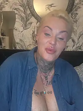 Snapshot of InkedMissLaBaehm chatting on 06-15-26, 10:56 InkedMissLaBaehm online show from 06-15-26, 10:56