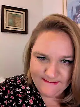 Snapshot of Jonesinjil chatting on 06-22-26, 12:24 Jonesinjil online show from 06-22-26, 12:24