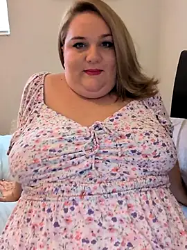 Snapshot of Jonesinjil chatting on 07-15-26, 04:01 Jonesinjil online show from 07-15-26, 04:01