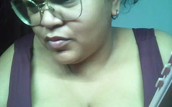Snapshot of soymelancia chatting on 06-15-26, 10:45 soymelancia online show from 06-15-26, 10:45