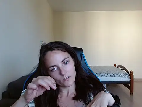 OliviaTheS online show from 06-18-26, 03:16