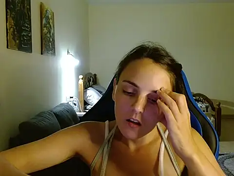 OliviaTheS online show from 07-26-26, 08:49