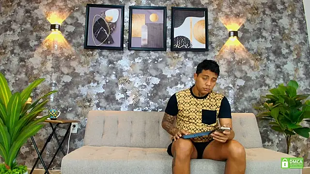 Snapshot of Alejandro_and_Deiby chatting on 06-26-26, 11:36 Alejandro and Deiby online show from 06-26-26, 11:36