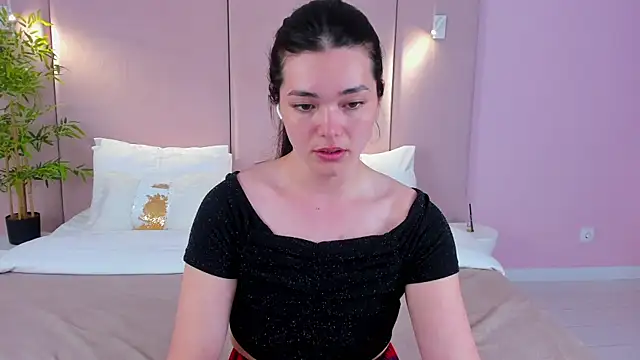 MaddieMeyer online show from 07-07-26, 07:23