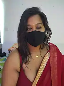 Snapshot of beauty_lisa- chatting on 07-11-26, 08:28 beauty lisa- online show from 07-11-26, 08:28