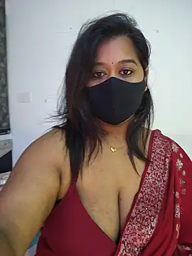 Snapshot of beauty_lisa- chatting on 07-12-26, 01:35 beauty lisa- online show from 07-12-26, 01:35