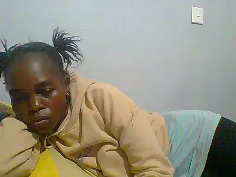 fancyfancy1 online show from 06-16-26, 07:00