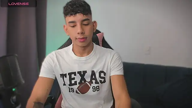 andy cute22 online show from 08-08-26, 04:42