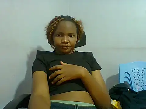 Snapshot of sexie_for_daddie chatting on 07-19-26, 02:10 sexie for daddie online show from 07-19-26, 02:10