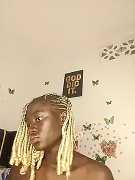 petiteebony254 online show from 06-15-26, 05:20