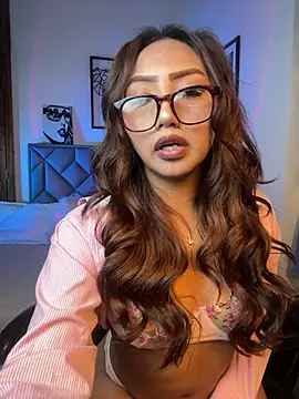 Snapshot of Cattleya_Love chatting on 06-22-26, 02:13 Cattleya Love online show from 06-22-26, 02:13