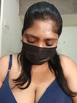 Tamilponnu127 online show from 06-19-26, 01:15