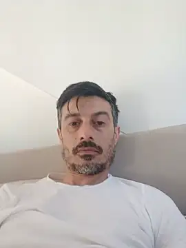 Snapshot of Paolo1793 chatting on 07-06-26, 09:17 Paolo1793 online show from 07-06-26, 09:17