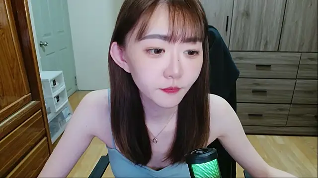 Snapshot of cccc_22 chatting on 07-16-26, 12:22 cccc 22 online show from 07-16-26, 12:22