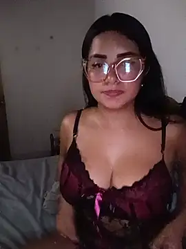 Snapshot of K_AriDoll chatting on 06-17-26, 10:43 K AriDoll online show from 06-17-26, 10:43