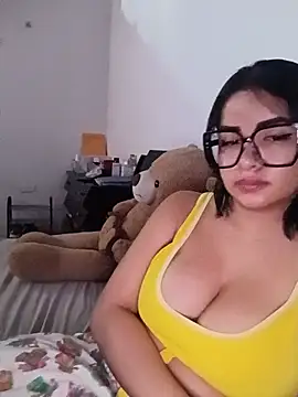 Snapshot of K_AriDoll chatting on 06-24-26, 05:34 K AriDoll online show from 06-24-26, 05:34