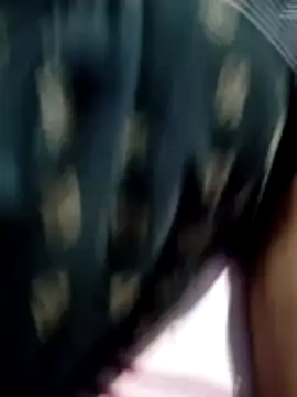 Snapshot of Roohi-hot chatting on 07-08-26, 06:23 Roohi-hot online show from 07-08-26, 06:23
