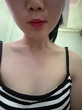 Snapshot of Cerry-cc chatting on 07-21-26, 07:22 Cerry-cc online show from 07-21-26, 07:22