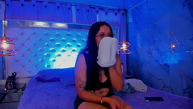 Tifanny-Val online show from 07-22-26, 12:52