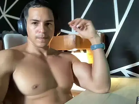 Snapshot of ChrisMattX chatting on 06-26-26, 12:42 ChrisMattX online show from 06-26-26, 12:42