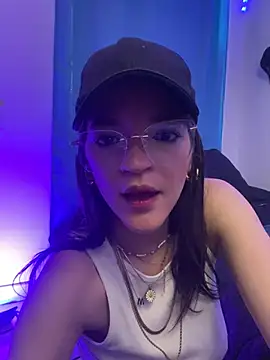 Snapshot of isajackson chatting on 07-09-26, 12:09 isajackson online show from 07-09-26, 12:09