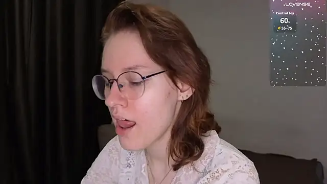 Snapshot of PliantMissus chatting on 06-21-26, 06:10 PliantMissus online show from 06-21-26, 06:10