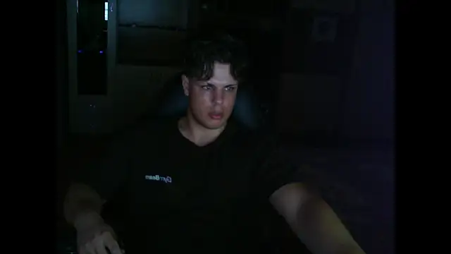 Snapshot of kanewolf_55 chatting on 08-05-26, 11:06 kanewolf 55 online show from 08-05-26, 11:06