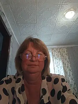 Snapshot of MilashkaCutie50 chatting on 07-16-26, 04:07 MilashkaCutie50 online show from 07-16-26, 04:07