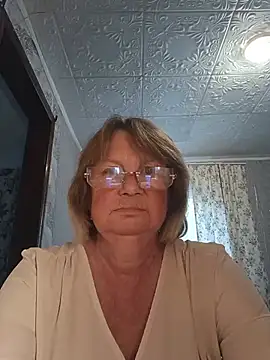 Snapshot of MilashkaCutie50 chatting on 07-18-26, 03:33 MilashkaCutie50 online show from 07-18-26, 03:33