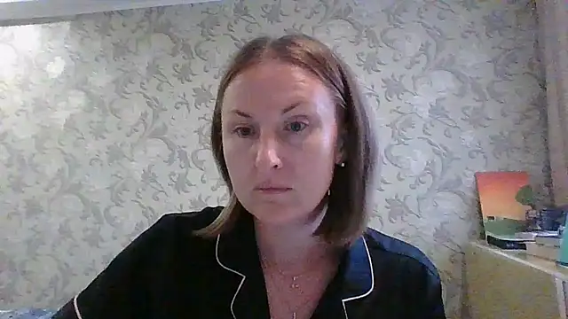 Snapshot of TashaLightX chatting on 06-14-26, 06:32 TashaLightX online show from 06-14-26, 06:32