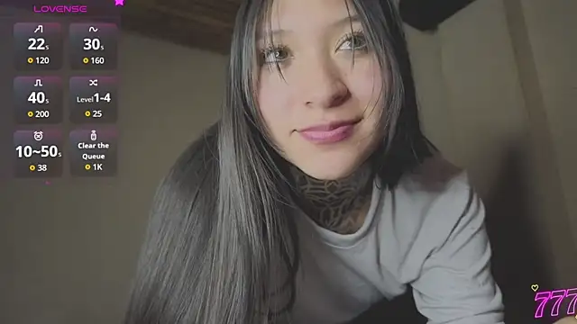 Snapshot of isasaenz_ chatting on 07-16-26, 03:12 isasaenz online show from 07-16-26, 03:12