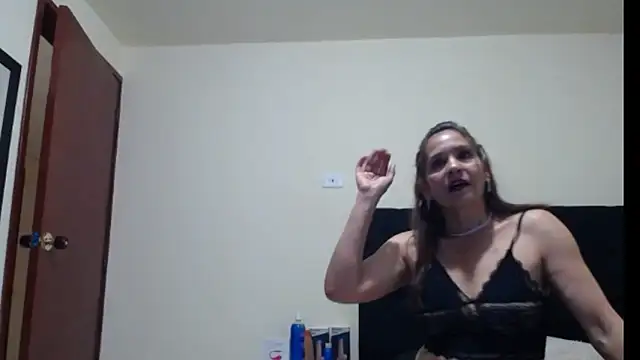 Snapshot of Milf_Maway chatting on 07-02-26, 08:37 Milf Maway online show from 07-02-26, 08:37