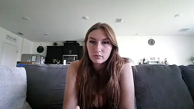Snapshot of WinterReign12 chatting on 06-15-26, 05:15 WinterReign12 online show from 06-15-26, 05:15
