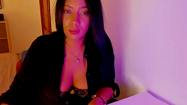 NicolePasqualott online show from 09-19-25, 08:31